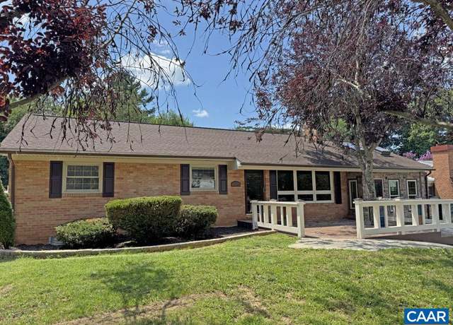 Property at 114 Lambert St, Staunton, VA 24401, 4 beds, 3 baths