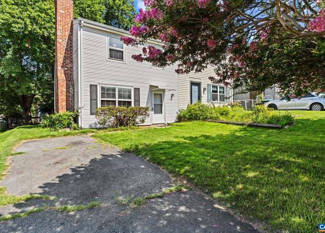 Property at 815 Prospect Ave, Charlottesville, VA 22903, 3 beds, 1.5 baths