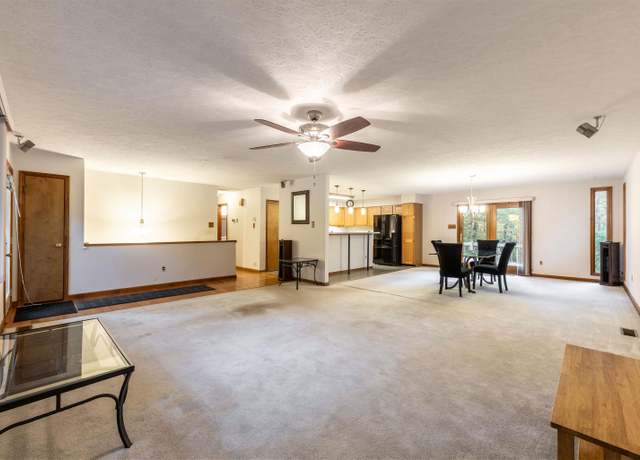 Property at 210 Pasture Ln, Stanardsville, VA 22973, 3 beds, 3 baths