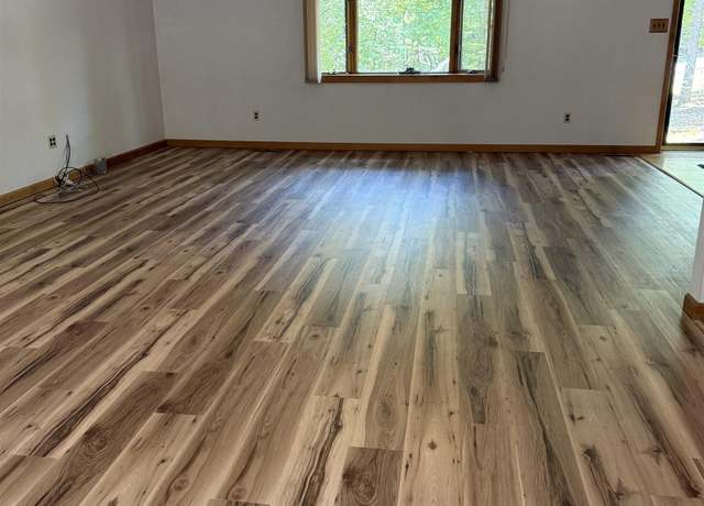 Property at 210 Pasture Ln, Stanardsville, VA 22973, 3 beds, 3 baths