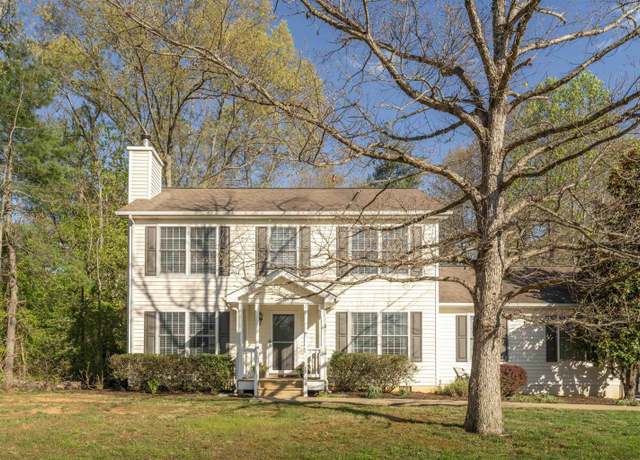 Property at 2355 Westover Dr, Charlottesville, VA 22901, 3 beds, 2.5 baths
