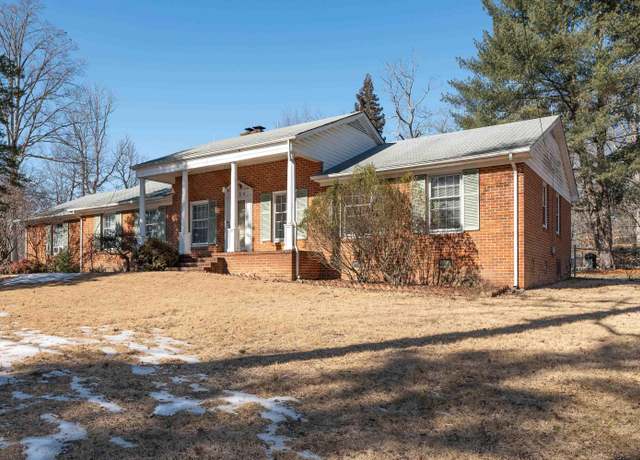 Property at 3654 Airport Acres Rd, Charlottesville, VA 22911, 3 beds, 2.5 baths