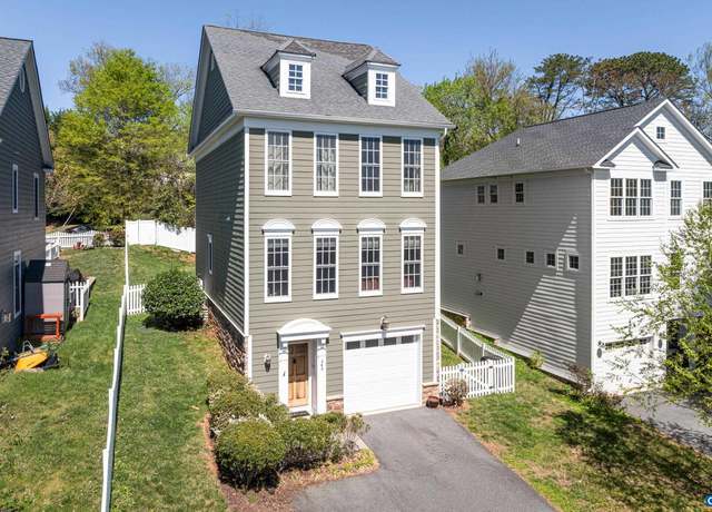 Property at 545 Summerford Ln, Crozet, VA 22932, 5 beds, 4.5 baths