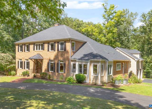 Property at 186 Terrell Rd E, Charlottesville, VA 22901, 6 beds, 5.5 baths