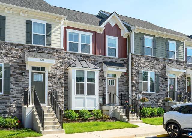 Property at 1942 Lois Ln, Charlottesville, VA 22911, 3 beds, 3 baths