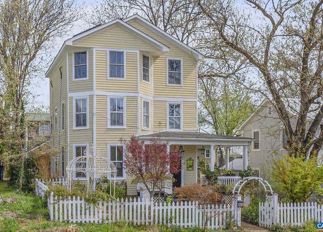 Property at 803 Monticello Ave, Charlottesville, VA 22902, 4 beds, 4.5 baths