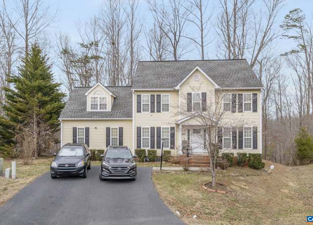 Property at 1409 Maymont Ct, Charlottesville, VA 22902, 6 beds, 3.5 baths