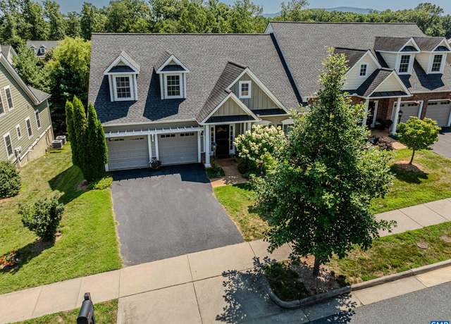 Property at 1608 Sawgrass Ct, Charlottesville, VA 22901, 3 beds, 2.5 baths