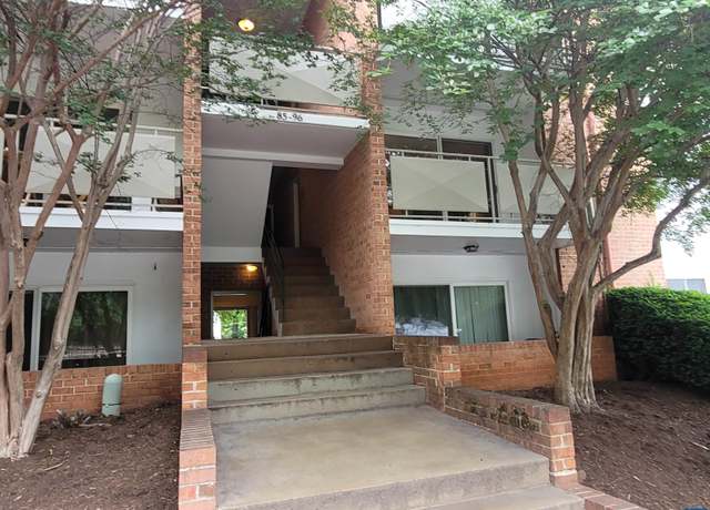 Property at 1800 Jefferson Park Ave #92, Charlottesville, VA 22903, 2 beds, 1 bath