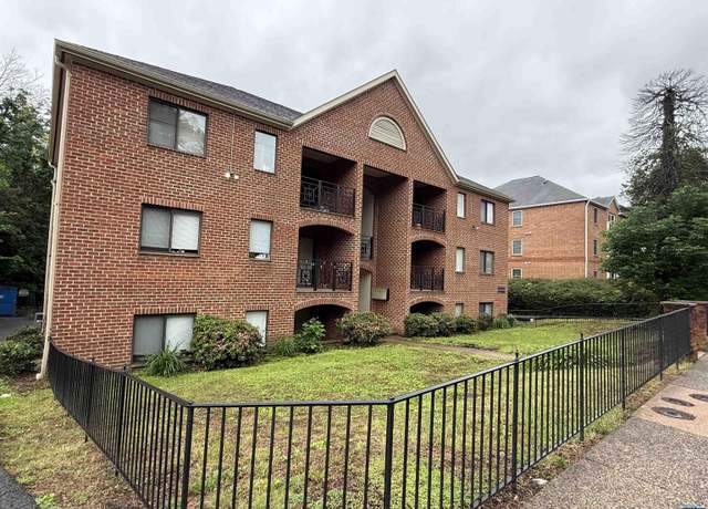 Property at 2108 Jefferson Park Ave, Charlottesville, VA 22903, 24 beds, 12 baths
