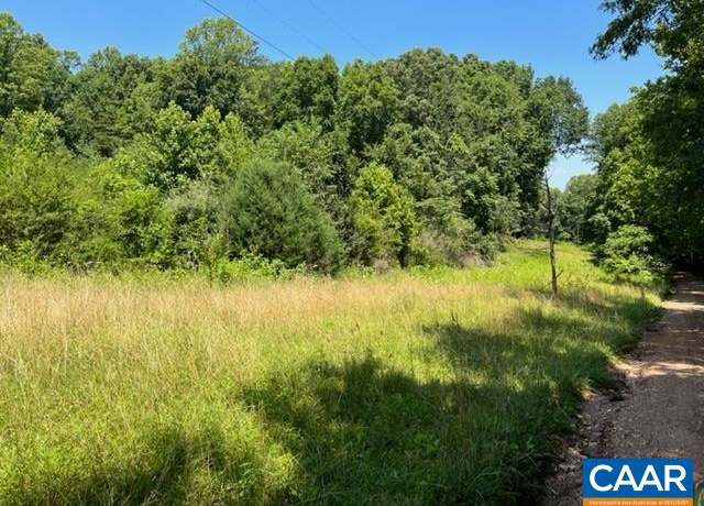 Property at 1 Payne Pl, Gladstone, VA 24553