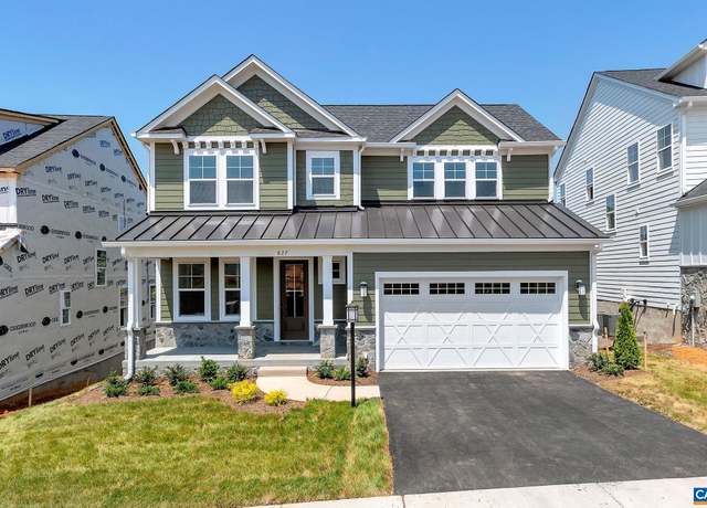 Property at 27A Sablewood Dr, Charlottesville, VA 22911, 4 beds, 3.5 baths