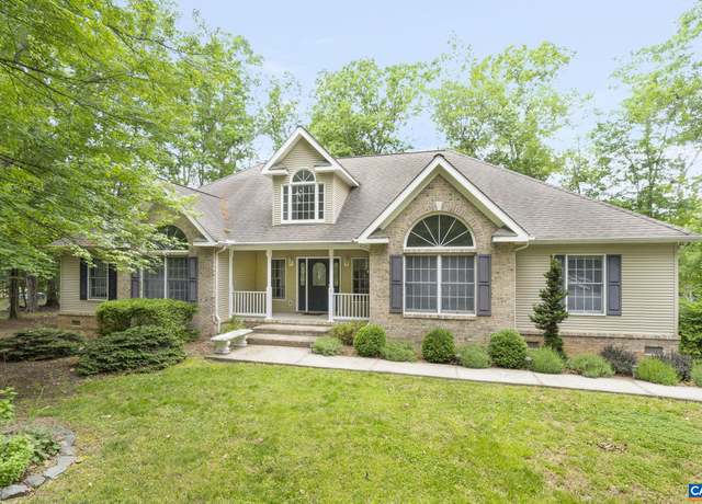 Property at 4 Chip Ct, Palmyra, VA 22963, 3 beds, 2 baths