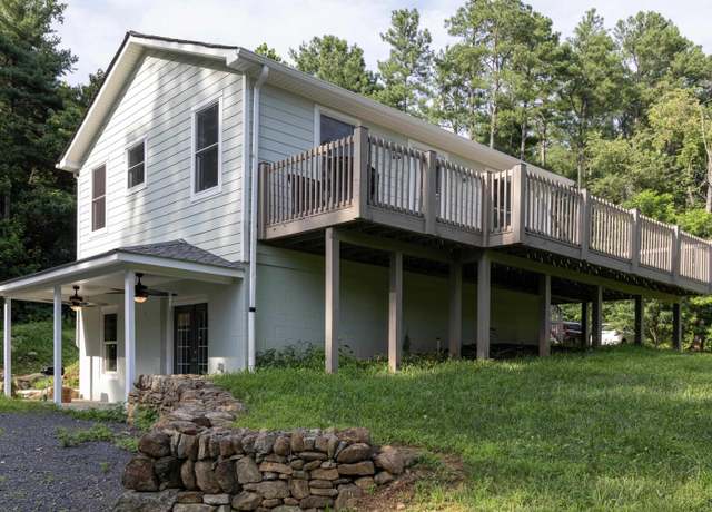 Property at 686 Snow Mountain Rd, Stanardsville, VA 22973, 3 beds, 2 baths