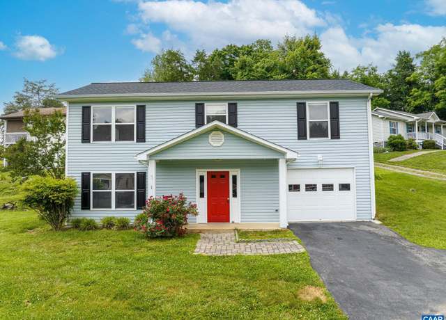 Property at 516 Lakeshore Dr S, Louisa, VA 23093, 4 beds, 2 baths