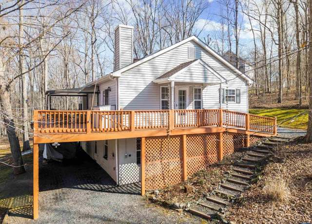 Property at 41 Bridlewood Dr, Palmyra, VA 22963, 3 beds, 2.5 baths