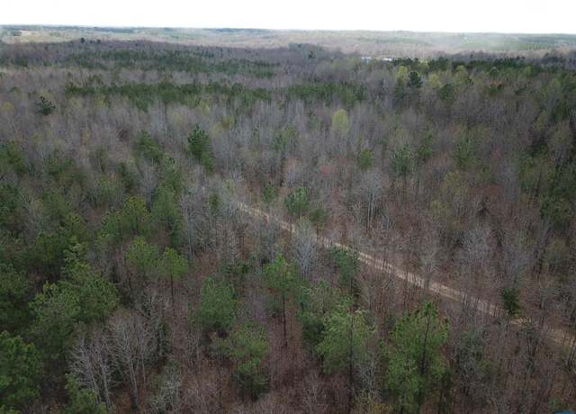 Property at 438 Mountain Top Dr, New Canton, VA 23123
