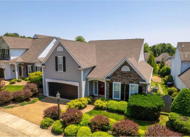 Property at 1310 Stonegate Ct, Crozet, VA 22932, 3 beds, 2 baths
