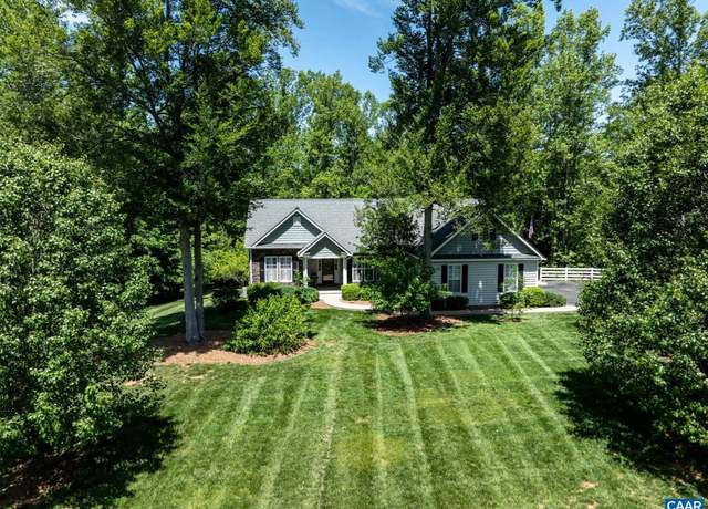 Property at 527 Hancock Dr, Ruckersville, VA 22968, 4 beds, 3 baths