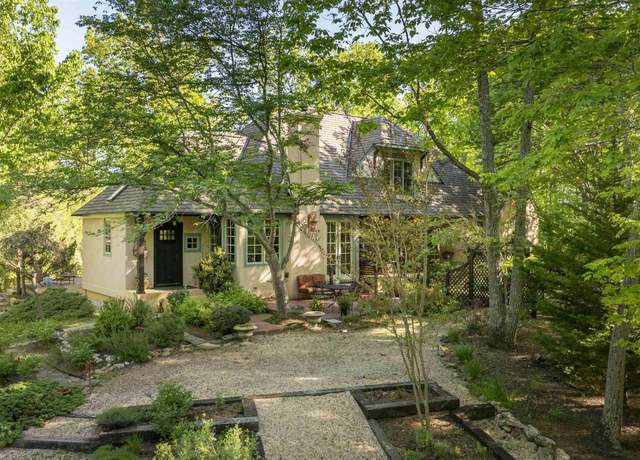 Property at 4414 Mt Alto Rd, Esmont, VA 22937, 3 beds, 2.5 baths