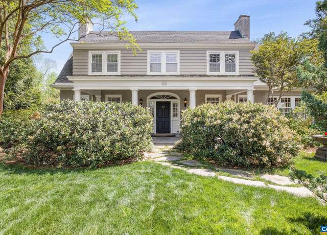 Property at 1012 Locust Ave, Charlottesville, VA 22901, 4 beds, 3.5 baths