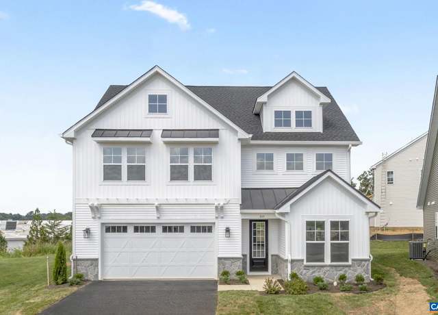 Property at 73A Sunbird Ln, Waynesboro, VA 22980, 5 beds, 3.5 baths