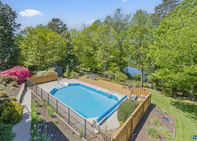 Property at 3511 Marlboro Ct, Charlottesville, VA 22901, 4 beds, 3.5 baths