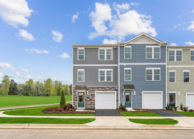 Property at 148 Horse Path Ln, Charlottesville, VA 22902, 4 beds, 3.5 baths