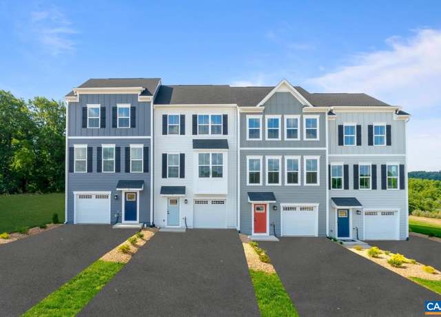 Property at 26 Iron Horse Ln, Fishersville, VA 22939, 4 beds, 3.5 baths