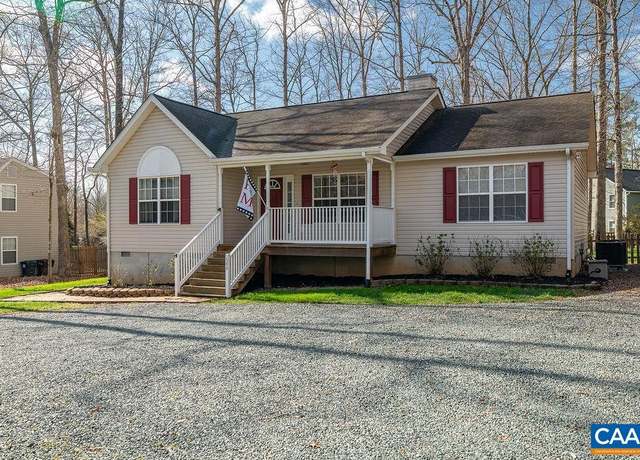 Property at 644 Jefferson Dr, Palmyra, VA 22963, 3 beds, 2 baths