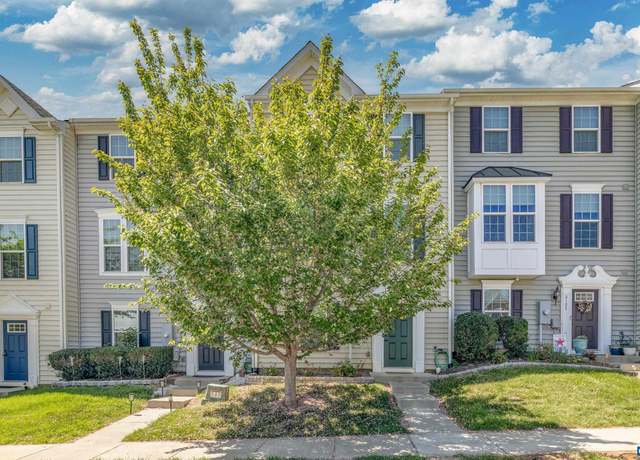 Property at 2125 Elm Tree Knl, Charlottesville, VA 22911, 4 beds, 2.5 baths