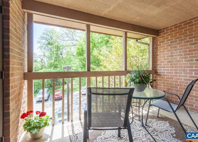Property at 117 Turtle Creek Rd #9, Charlottesville, VA 22901, 2 beds, 2 baths