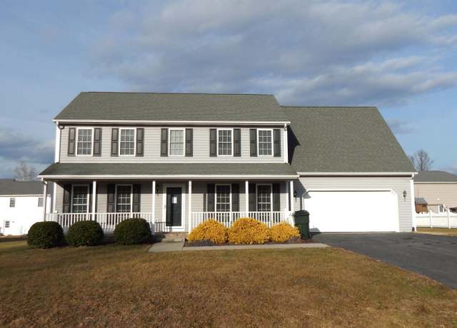 Property at 18 Lady Slipper Dr, Waynesboro, VA 22980, 4 beds, 2.5 baths