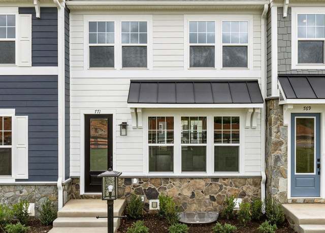 Property at 34 Lindley Pl, Charlottesville, VA 22901, 3 beds, 3 baths