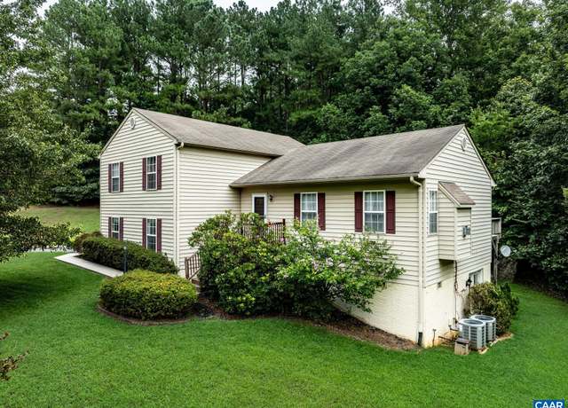 Property at 26 Magnolia Ct, Barboursville, VA 22923, 3 beds, 2.5 baths