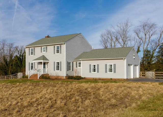 Property at 2706 Dunromin Rd, Charlottesville, VA 22901, 4 beds, 2.5 baths
