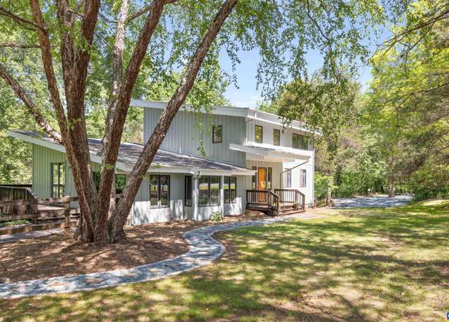 Property at 3720 Glenaire Dr, Charlottesville, VA 22901, 5 beds, 4 baths