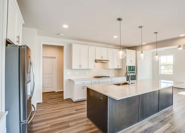 Property at 108 Rebecca Ct, Stuarts Draft, VA 24477, 3 beds, 2.5 baths