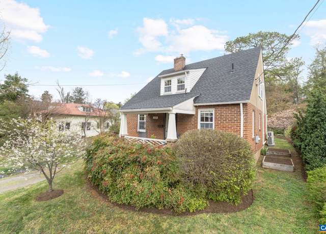 Property at 2404 Jefferson Park Ave, Charlottesville, VA 22903, 3 beds, 1.5 baths