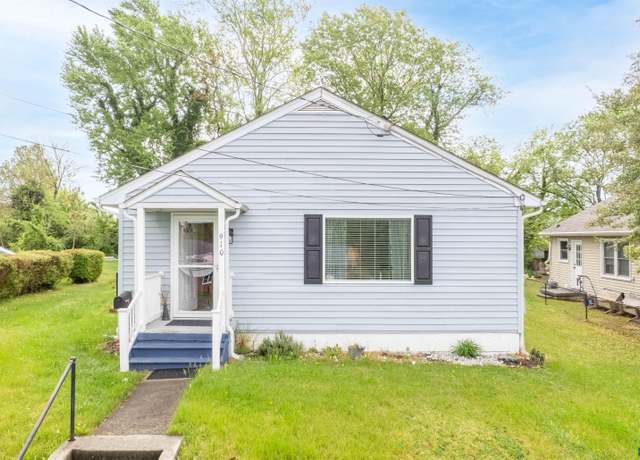 Property at 910 Ridge St, Charlottesville, VA 22902, 3 beds, 1 bath