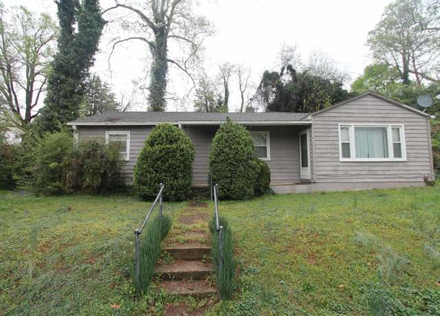Property at 1810 Chelsea Dr, Charlottesville, VA 22903, 3 beds, 1 bath