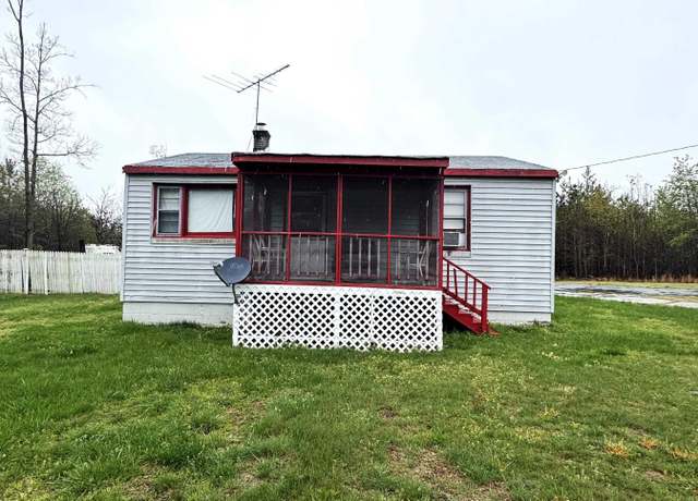 Property at 7625 Venable Rd, Kents Store, VA 23084, 2 beds, 1 bath