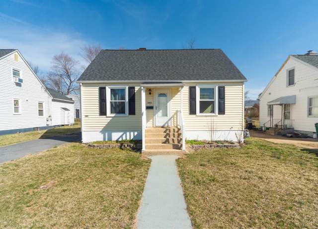 Property at 1421 Ohio St, Waynesboro, VA 22980, 3 beds, 1 bath