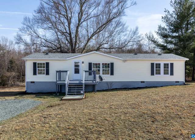 Property at 6760 Courthouse Rd, Louisa, VA 23093, 4 beds, 2 baths