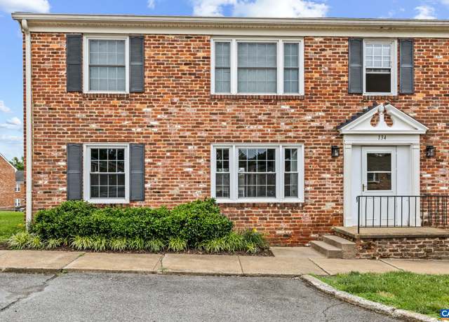 Property at 134 Hessian Hills Cir #2, Charlottesville, VA 22901, 2 beds, 1 bath