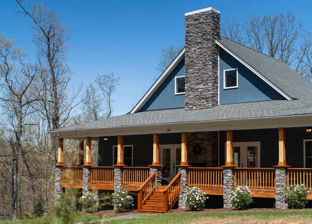 Property at 68 Ben Lyons Ln, Lyndhurst, VA 22952, 3 beds, 2 baths