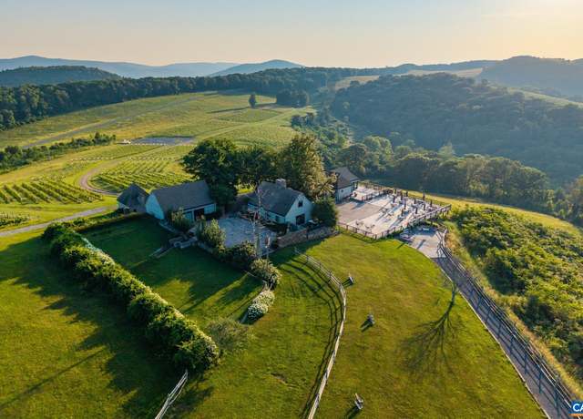 Property at 24981 Blue Ridge Pkwy, Vesuvius, VA 24483, 4 beds, 5 baths