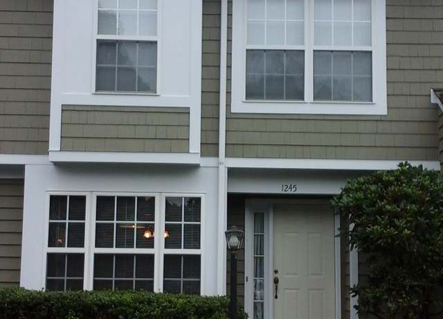 Property at 1245 Clifden Greene, Charlottesville, VA 22901, 3 beds, 2.5 baths