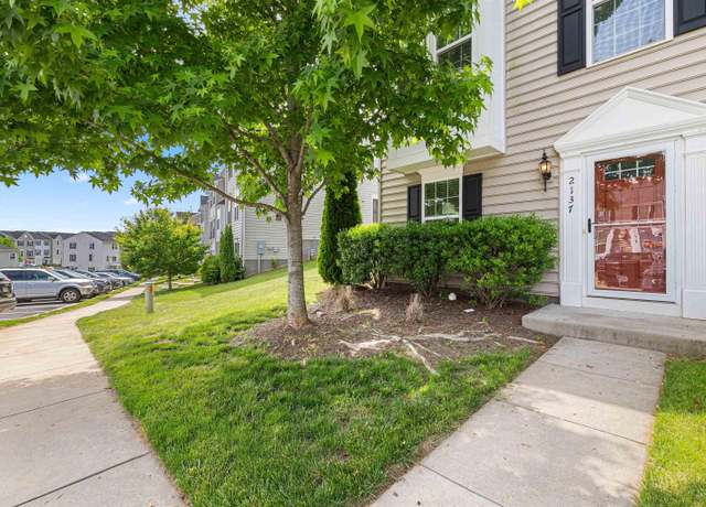 Property at 2137 Elm Tree Knl, Charlottesville, VA 22911, 3 beds, 3.5 baths