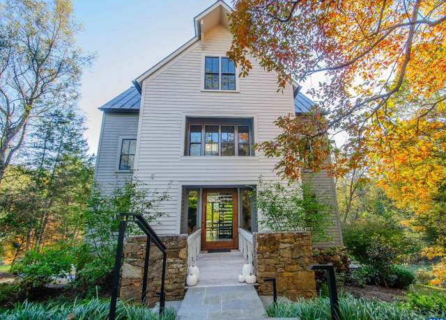 Property at 1500 London Rd, Charlottesville, VA 22901, 4 beds, 4 baths